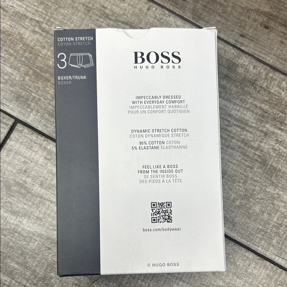 Hugo Boss Men's White Boxer Briefs New with Box - Picture 3 of 4